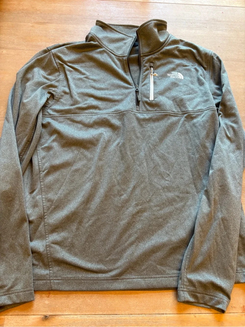 The North Face Men's Olive-Grey Quarter-Zip Pullover